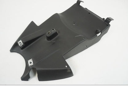 Vänster sida på Undertail från en Aprilia RS 250 -1998 motorcykel.