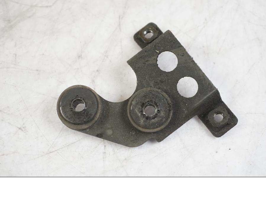 Framsidan på Likriktare från en Kawasaki ZX-6R -2006 motorcykel.