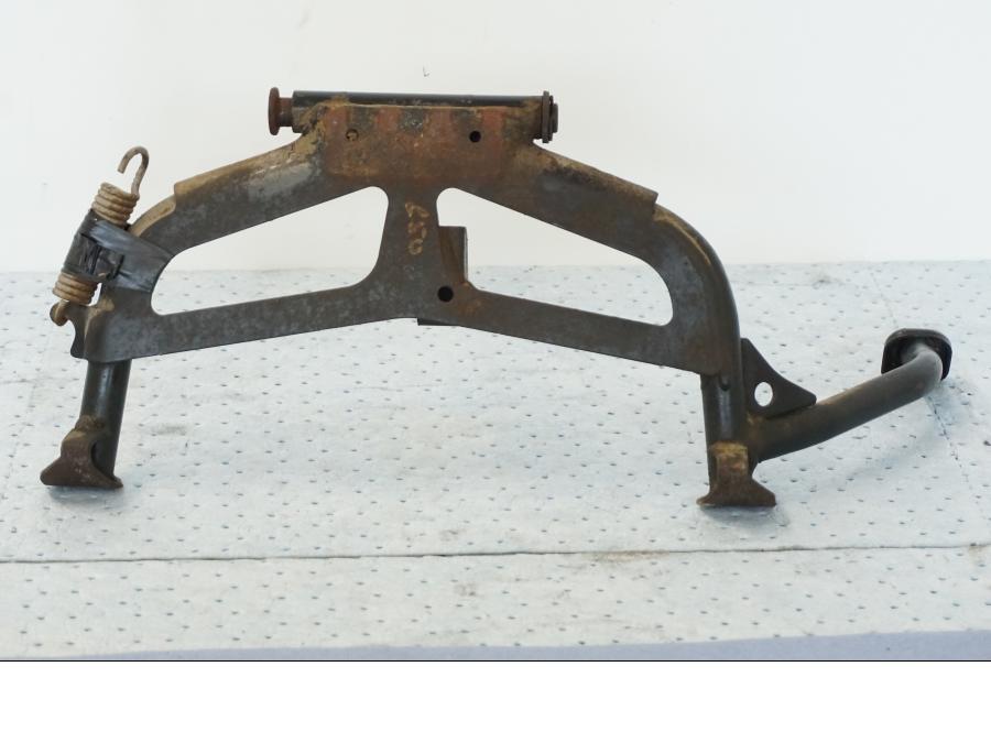 Höger sida på Centralstöd från en Yamaha X-Max 250 -2016 scooter.