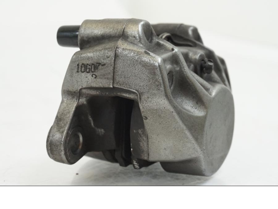 Snett uppifrån på Bromsok från en Ducati Streetfighter S -2011 motorcykel.