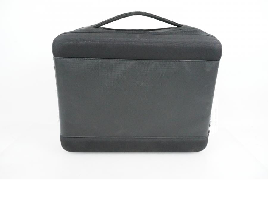 Vänster sida på Sidoväska från en BMW R 1200 GS -2013 motorcykel.