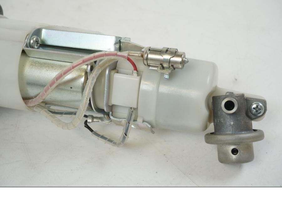 Baksidan på Bensinpump förgasare från en KTM 990 SM -2009 motorcykel.