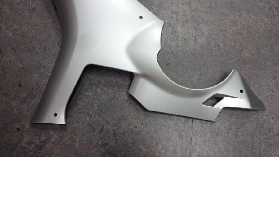 Höger sida på Sidkåpa från en Yamaha YZF 1000 R1 -2015 motorcykel.