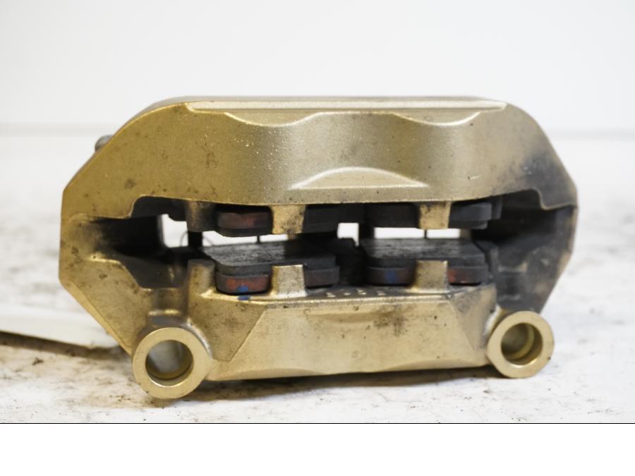 Höger sida på Bromsok från en BMW S 1000 RR -2011 motorcykel.