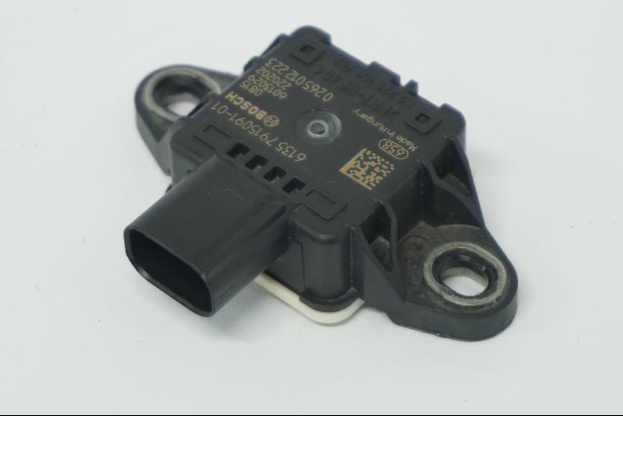 Vänster sida på Speed sensor från en BMW R 1250 GS -2022 motorcykel.