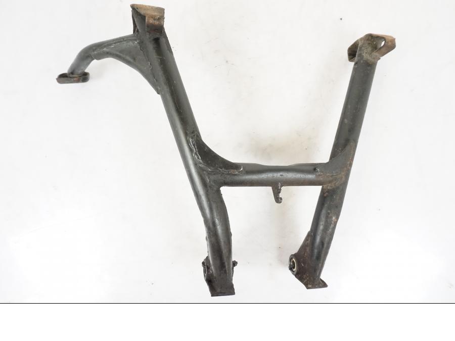 Extrabild1 på Centralstöd från en Suzuki GSX 550 EF -1985 motorcykel.