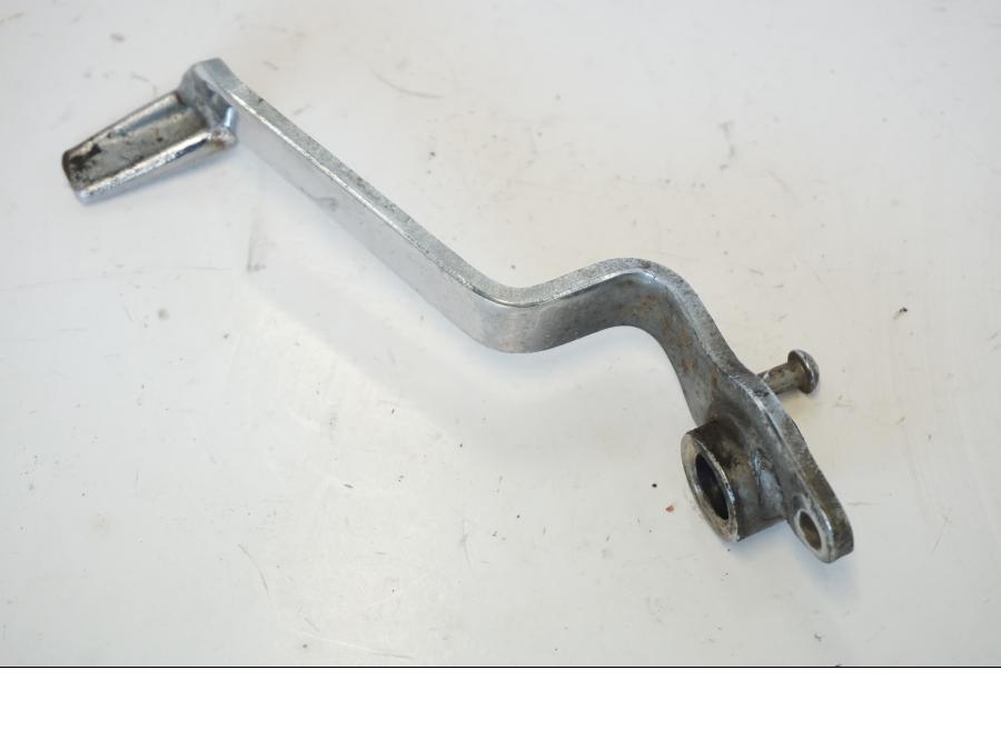 Extrabild1 på Bromspedal från en Kawasaki ZR-7 -2001 motorcykel.