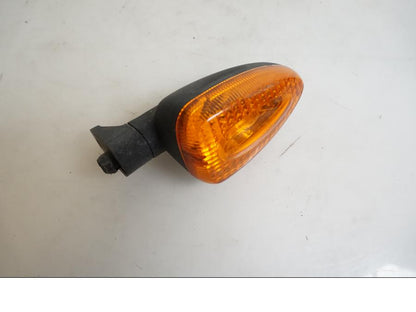 Höger sida på Blinkers från en BMW K 1200 S -2007 motorcykel.