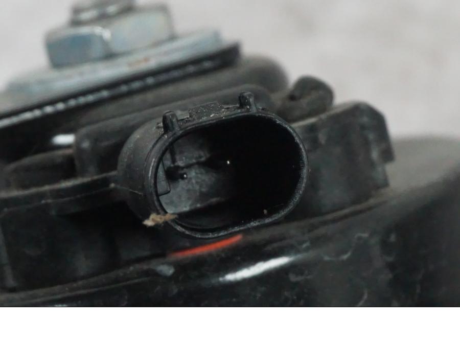 Snett uppifrån på Signalhorn / Tuta från en BMW K 1600 GTL -2015 motorcykel.