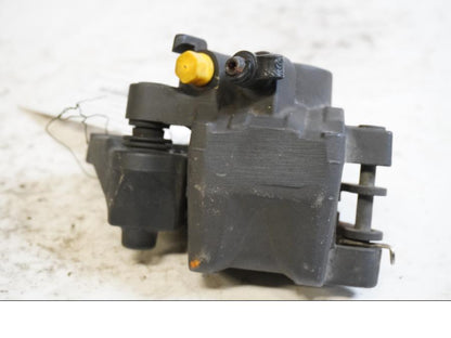 Baksidan på Bromsok från en BMW F 650 CS -2002 motorcykel.