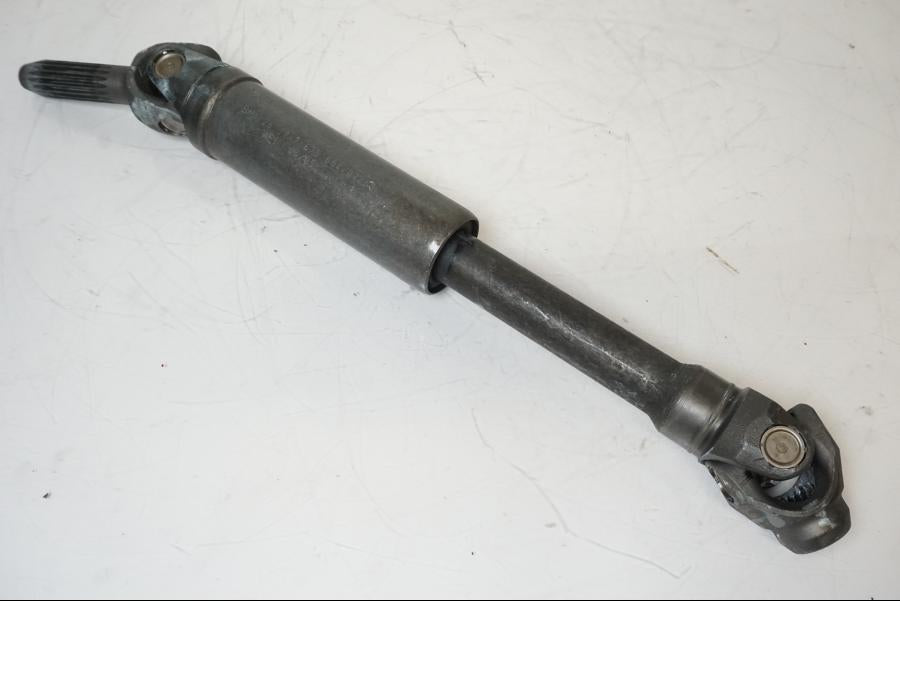 Framsidan på Kardanaxel från en BMW K 1200 R -2006 motorcykel.