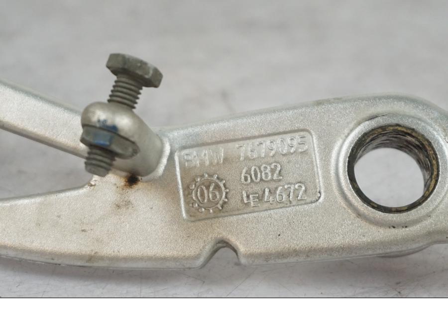 Extrabild1 på Bromspedal från en BMW R 1200 R -2007 motorcykel.