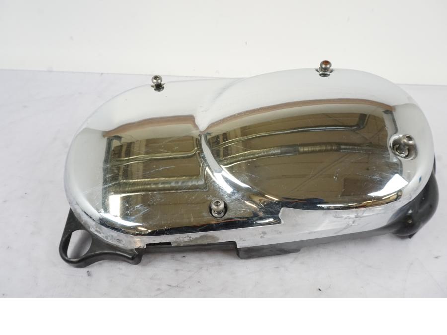 Framsidan på Motorkåpa från en Kawasaki VN 1500 -2003 motorcykel.