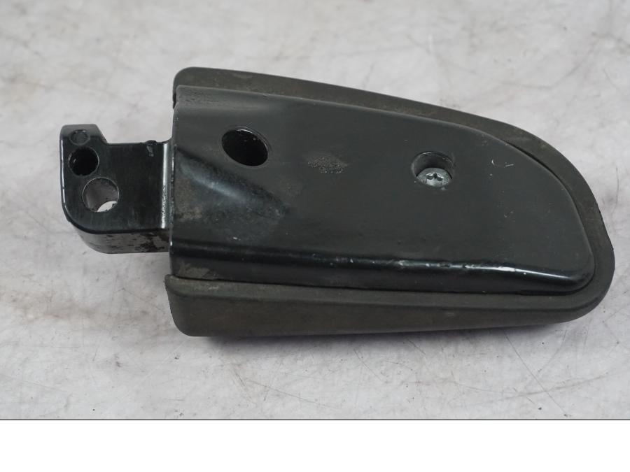 Vänster sida på Fotpinne från en BMW K 1600 GTL -2015 motorcykel.