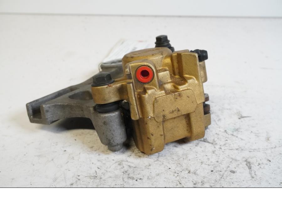 Baksidan på Bromsok från en Honda VTR 1000 F -1998 motorcykel.