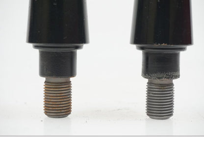 Snett uppifrån på Styrvikt från en Yamaha XJ 900 -1997 motorcykel.