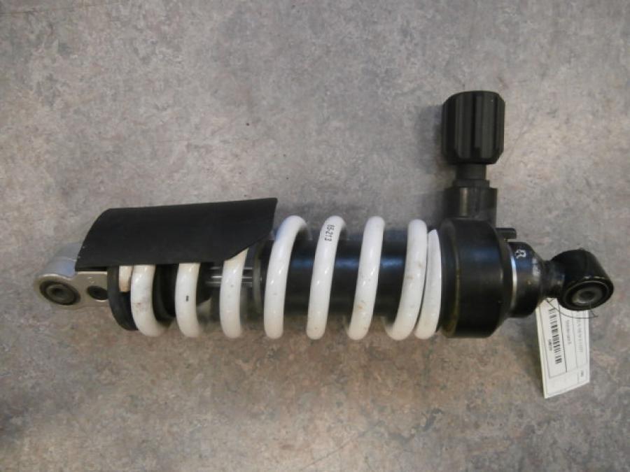 Baksidan på Stötdämpare från en BMW K 1200 R -2006 motorcykel.