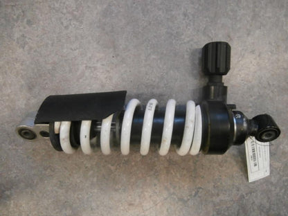 Baksidan på Stötdämpare från en BMW K 1200 R -2006 motorcykel.