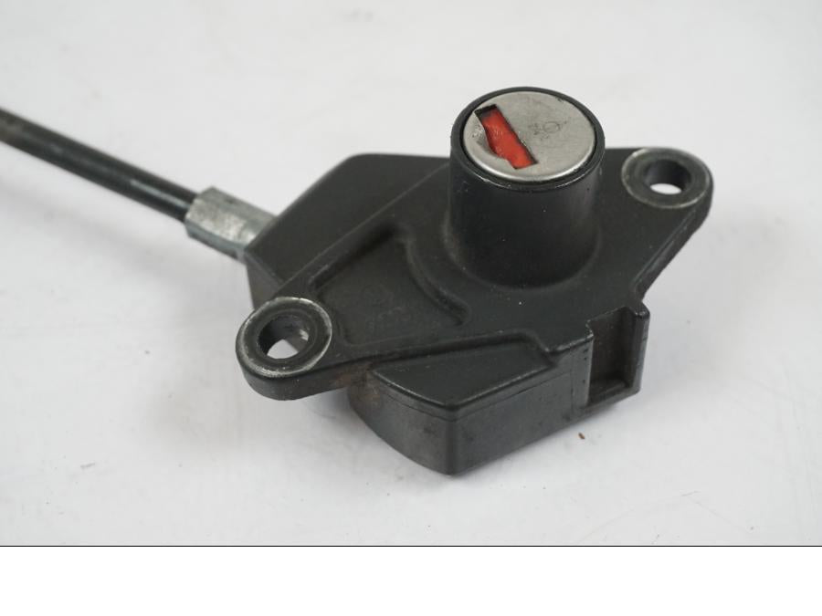 Extrabild4 på Låssats från en Aprilia RS 125 -2000 motorcykel.