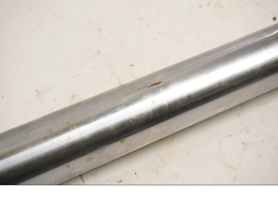 Snett uppifrån på Gaffelben från en Honda CBR 900 RR -1993 motorcykel.