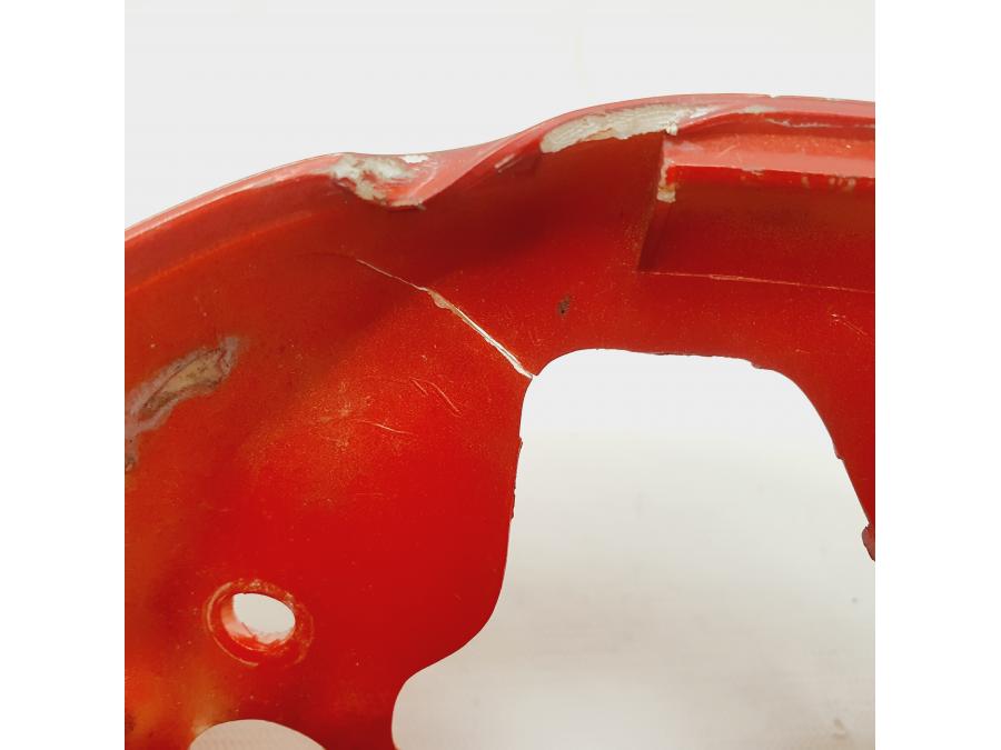 Snett nerifrån på Toppkåpa från en Honda CX 500 -1982 motorcykel.