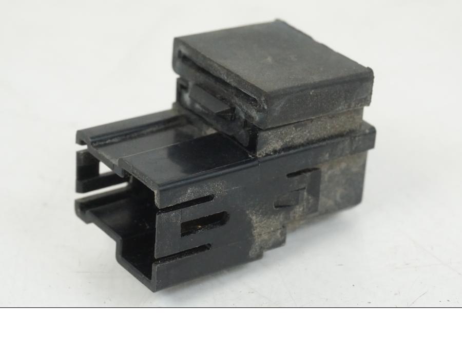 Baksidan på Relä från en KTM 990 SM -2009 motorcykel.