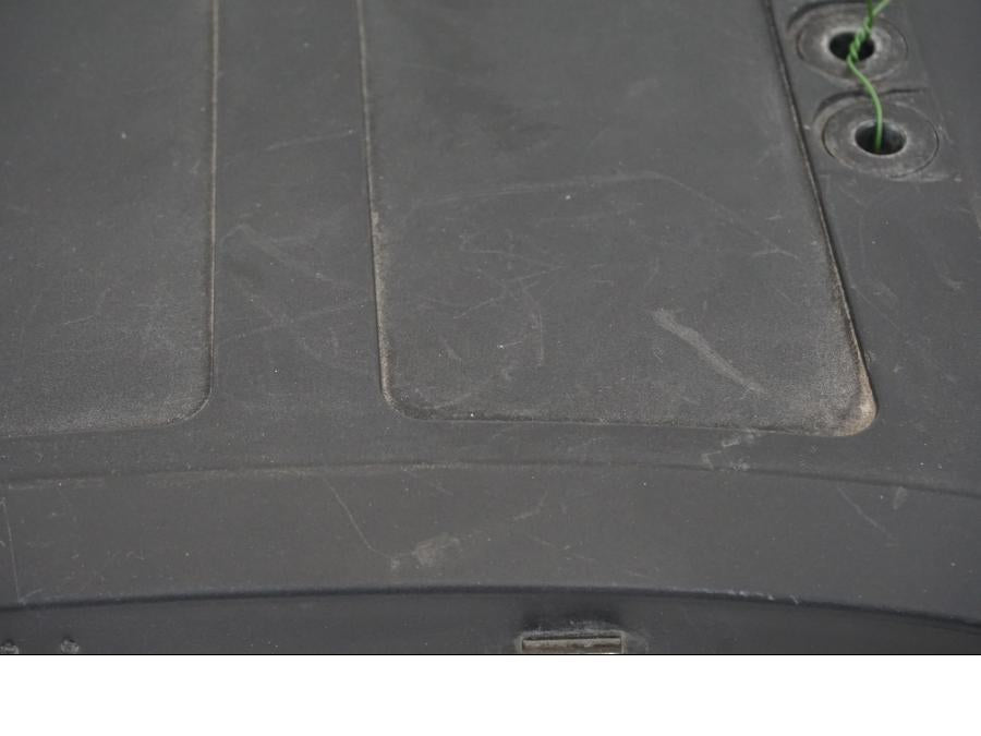 Höger sida på Topboxplatta från en BMW K 1200 LT -2004 motorcykel.