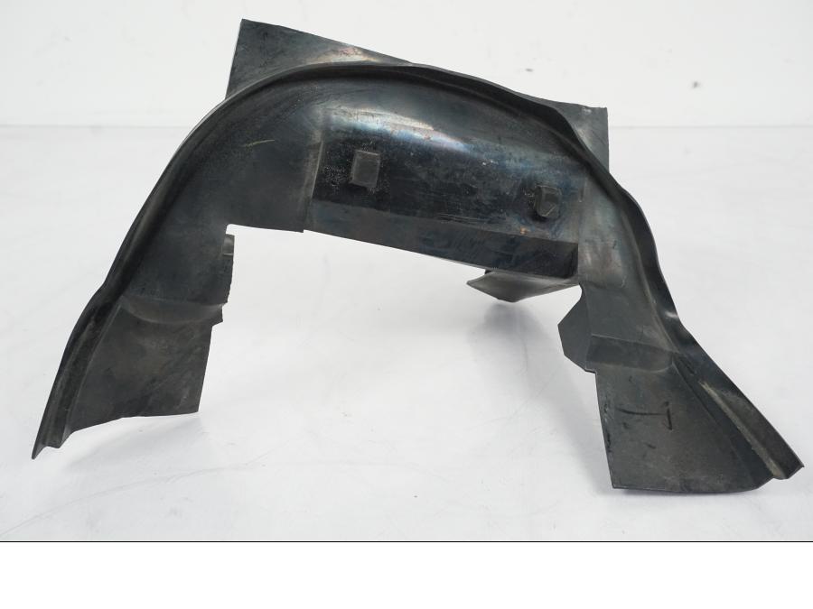 Framsidan på Bensintankskydd från en Yamaha YZF 1000 R1 -2007 motorcykel.