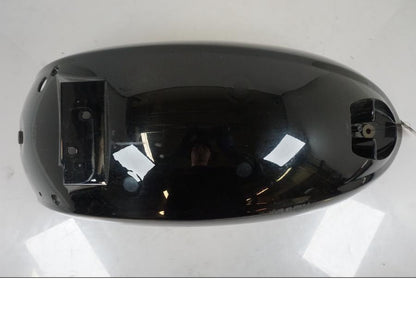 Extrabild4 på <p>Bakskärm från Kawasaki VN 900 Custom 2007.</p>

<p>Lackskador, skrapmärke, repor se bilder.</p> motorcykel.