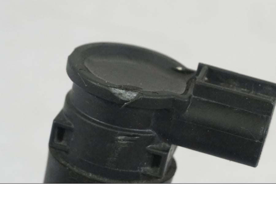 Vänster sida på Tändspole från en KTM 1290 Super Duke R -2018 motorcykel.