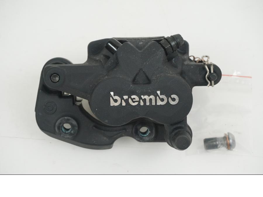 Framsidan på Bromsok från en BMW R 1250 GS -2023 motorcykel.