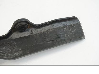 Extrabild3 på Kedjeskydd från en Ducati Streetfighter V4 -2020 motorcykel.