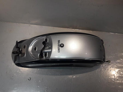 Höger sida på Bakskärm från en Suzuki VL 800 -2009 motorcykel.