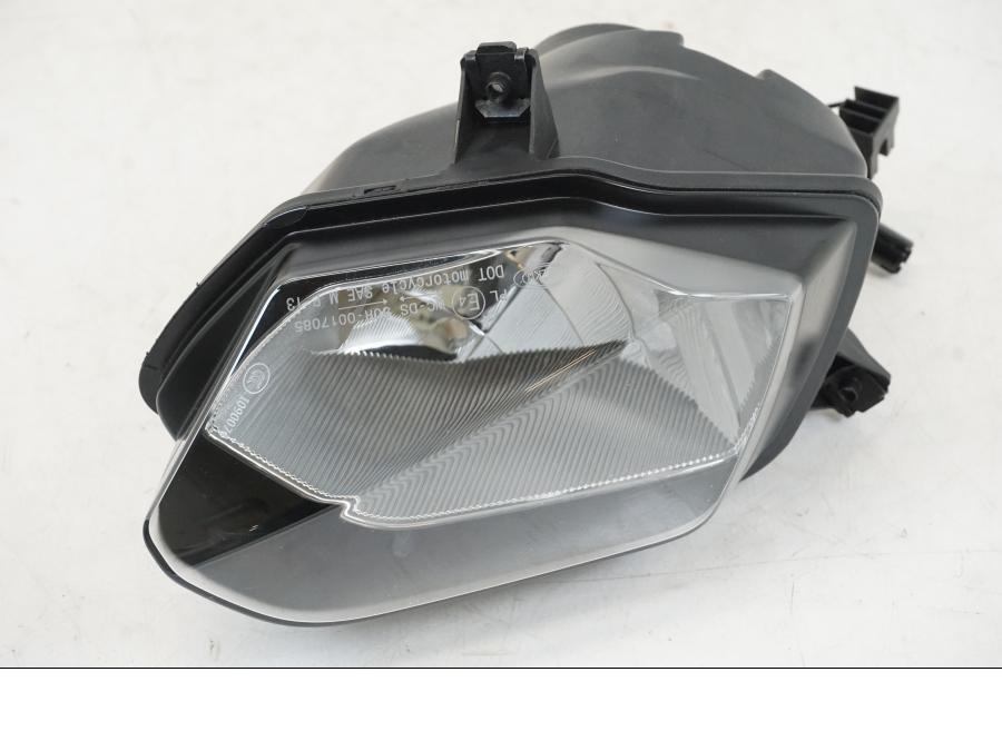 Extrabild2 på Strålkastare från en BMW S 1000 R -2013 motorcykel.