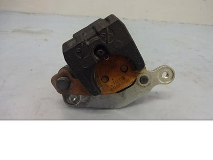 Baksidan på Bromsok från en Kawasaki Z 1000 -2018 motorcykel.