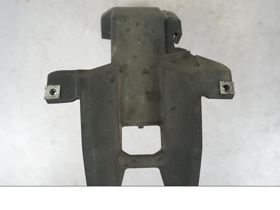 Vänster sida på Magkåpa från en Yamaha MT 125 -2017 motorcykel.