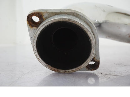 Baksidan på Grenrör från en Suzuki VL 800 -2002 motorcykel.