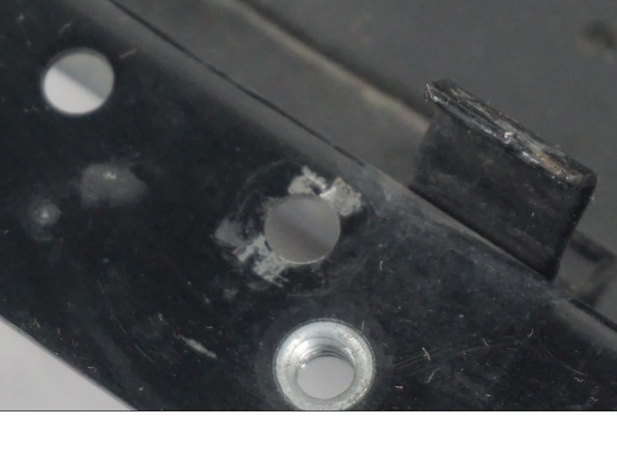 Snett nerifrån på Larm från en H-D Softail Standard FXST -2001 motorcykel.