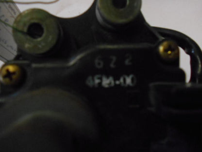 Snett uppifrån på Avgasspjällmotor från en Yamaha YZF 1000 R -1997 motorcykel.