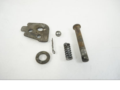 Baksidan på Fotpinne från en Honda XL 1000 V -2008 motorcykel.