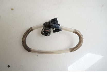 Framsidan på Oljerör från en BMW K 1200 S -2007 motorcykel.