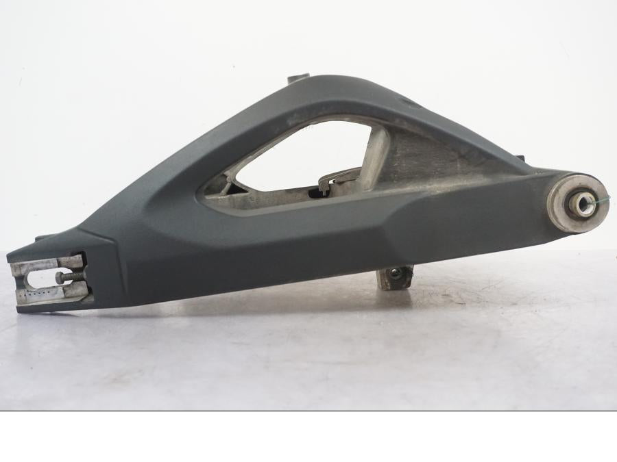 Extrabild1 på Sving från en Triumph Tiger -2009 motorcykel.