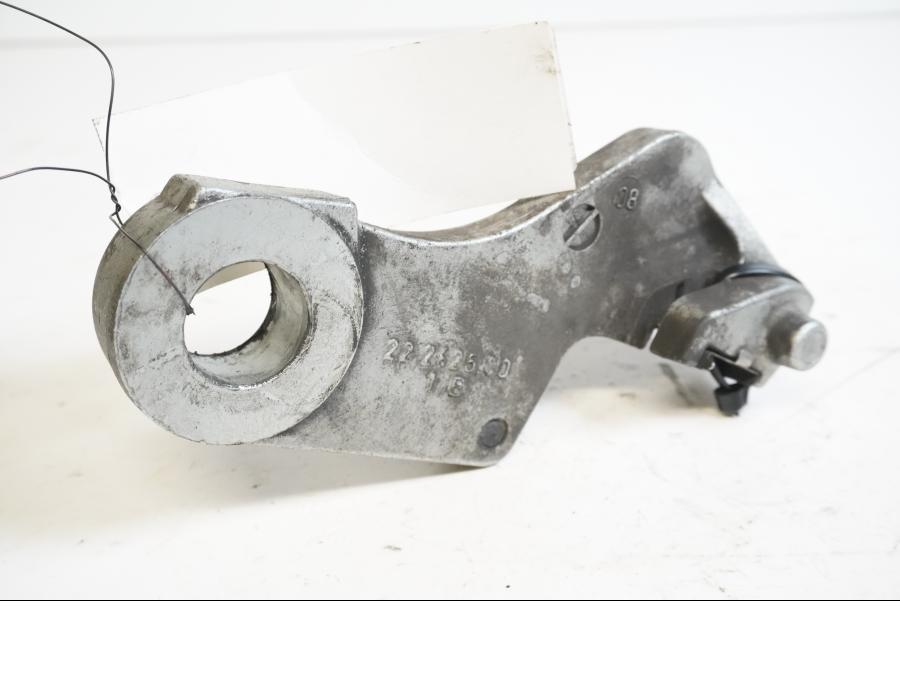 Framsidan på Bromsoksfäste från en KTM 690 SMC -2008 motorcykel.