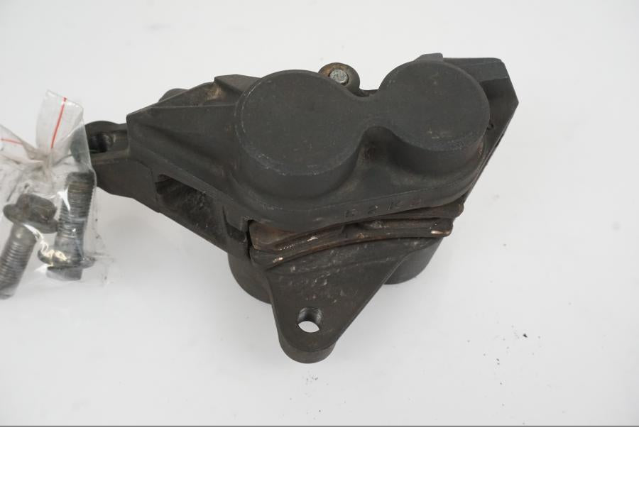 Baksidan på Bromsok från en Yamaha YZF R6 -2006 motorcykel.