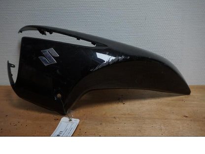 Framsidan på Bensintankskåpa från en Suzuki GSX 1300 BK -2008 motorcykel.