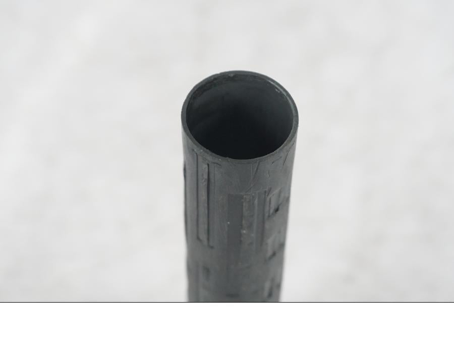 Baksidan på Gasklo från en KTM 690 Duke -2015 motorcykel.