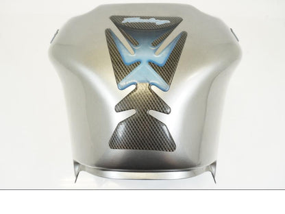 Baksidan på Bensintankskåpa från en Kawasaki ZX-12R -2000 motorcykel.