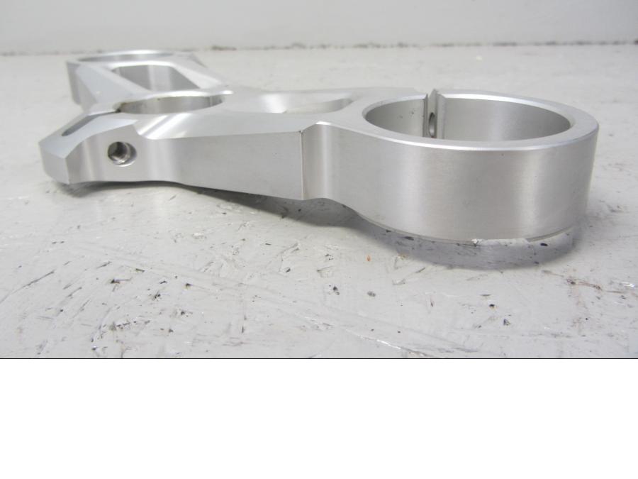 Baksidan på Gaffelkrona från en Ducati Panigale 959 -2016 motorcykel.