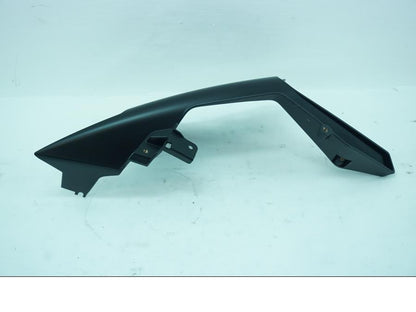 Baksidan på Toppkåpa från en KTM RC 390 -2019 motorcykel.