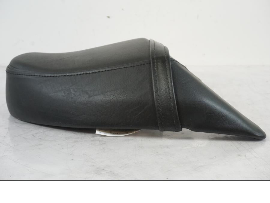 Snett uppifrån på Sadel från en Suzuki VZR 1800 -2009 motorcykel.